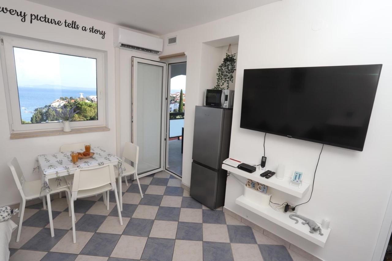 Apartment Relaxing Sea View, Okrug Gornji Exterior foto