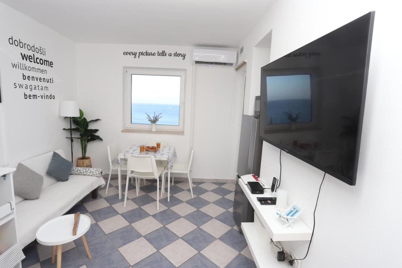 Apartment Relaxing Sea View, Okrug Gornji Exterior foto