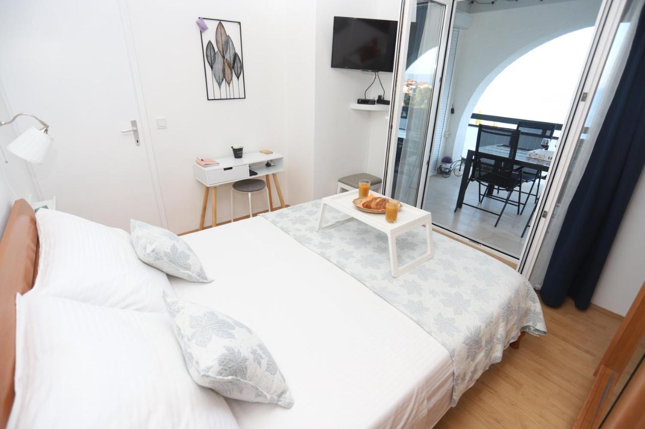 Apartment Relaxing Sea View, Okrug Gornji Exterior foto